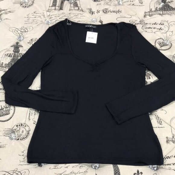 Derek Heart Juniors' Rib-Knit Sweetheart-Neckline Top - Picture 3 of 6